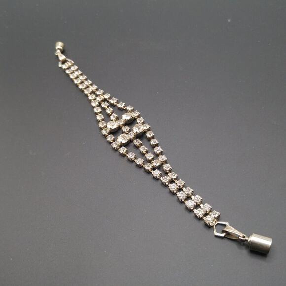 Vintage Clear Rhinestone Wedding Bracelet, Added Screw Lock Magnetic Clasp, 8 In - Picture 6 of 10
